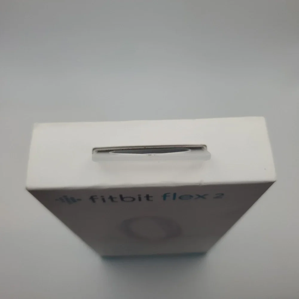 Fitbit Flex 2 Lavender Health Activity Sleep Tracker Small/Large Band NEW